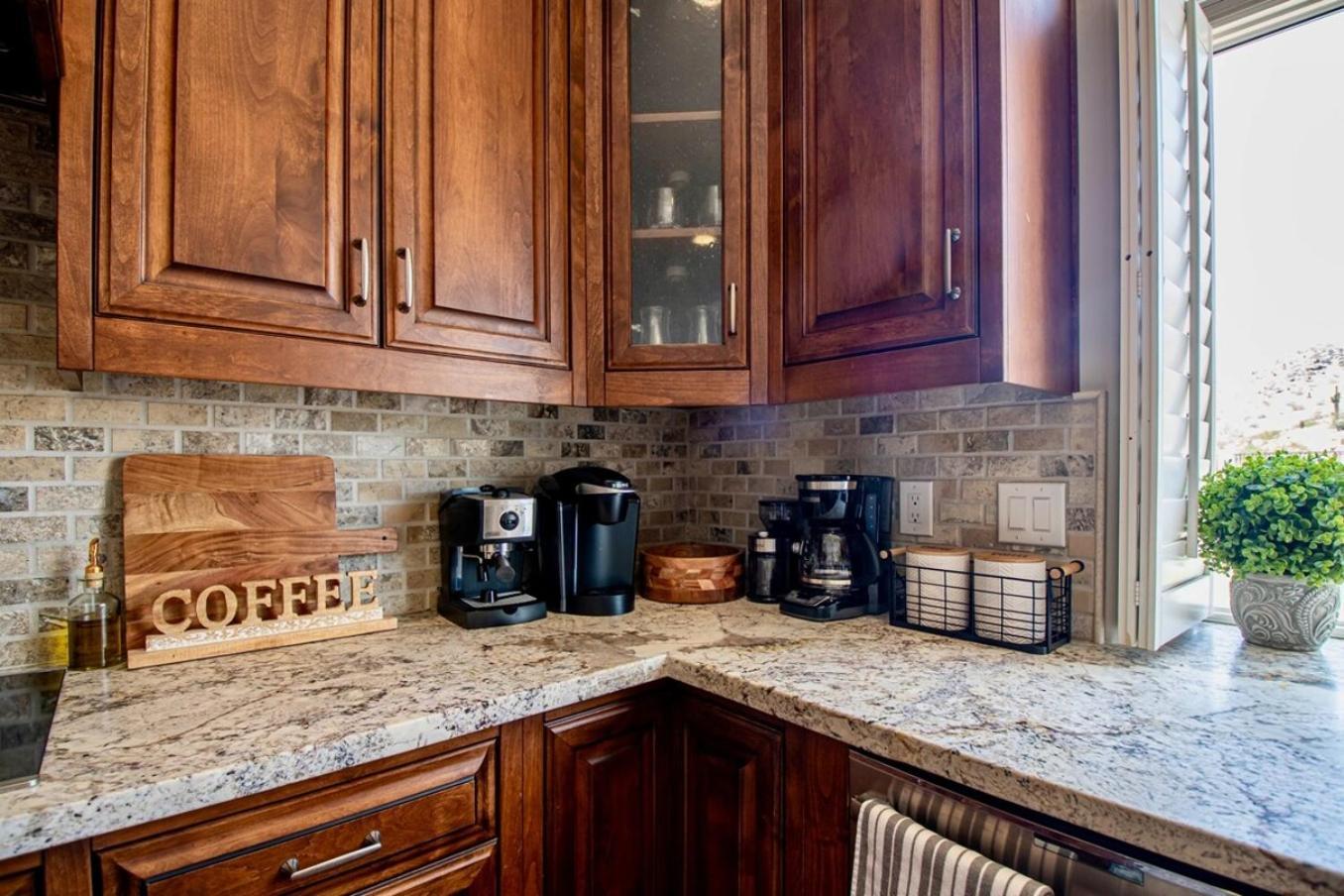 Holiday home Desert Canyon Retreat W Heated Pool & Desert View *